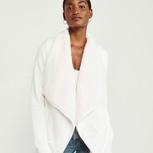 Abercrombie and Fitch easy Sherpa cardigan